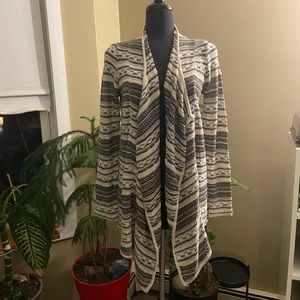 Maurices Shimmer Cardiwrap